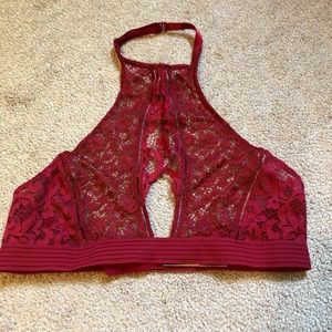 Victoria’s Secret lace bralette